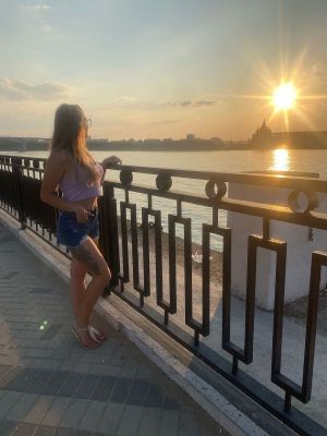 Проститутка лесбиянка Маша, рост: 162, вес: 53