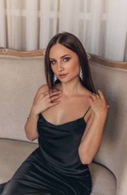 Анита — проститутка с большими формами, 21 лет