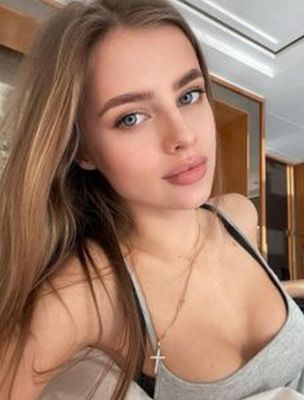 Яна — знакомства для секса в Москве