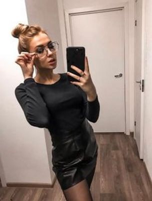 VIP девушка Александра, рост: 168, вес: 53