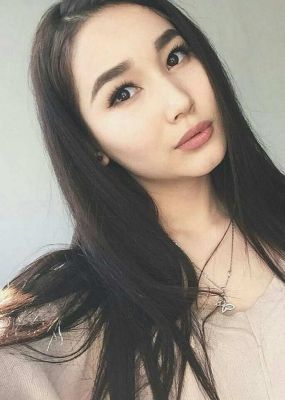 инди Аделина