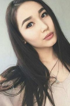 инди Аделина