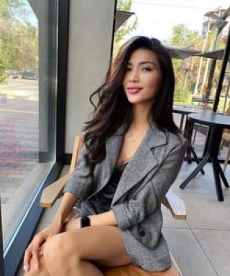 Серафима, 23 лет — минет в машине