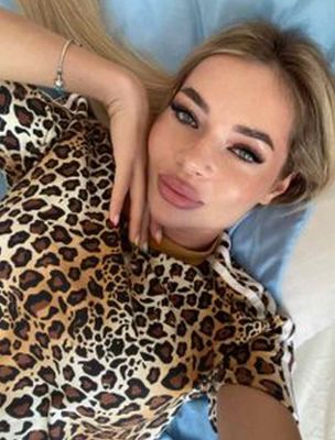 Карина, 0 лет — нежный минет