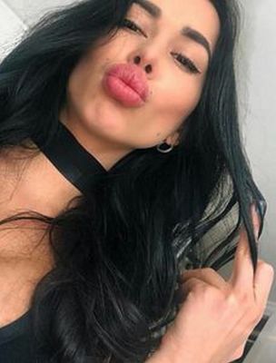 Элитная шлюха Амина, 23 лет, г. Москва, закажите онлайн