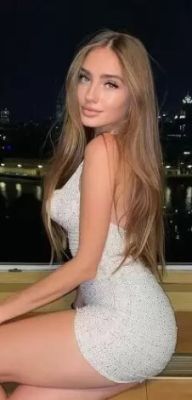 Надя предлагает массаж простаты страпоном, недорого